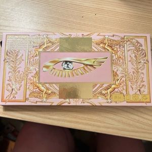 Pat McGrath Labs Mothership Mega: Celestial Divinity Palette